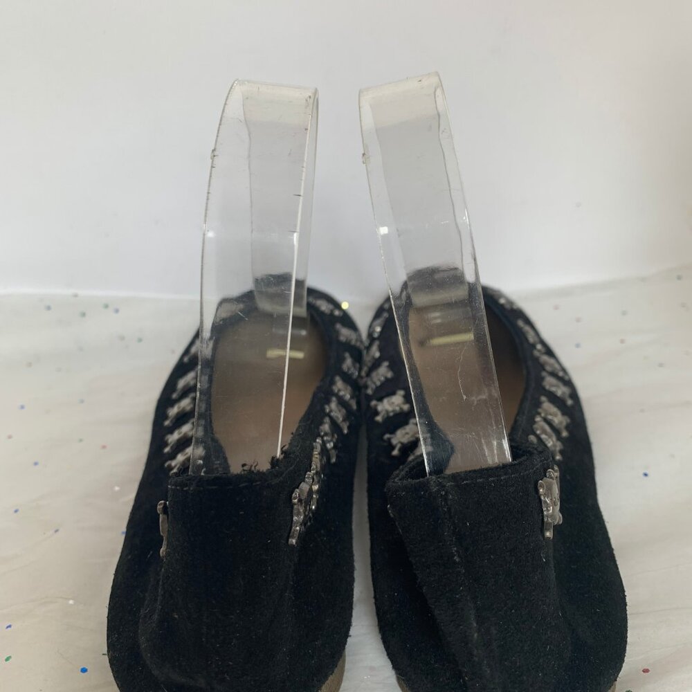 Ann Tuil Paris Black Suede Ballet Flats Metal Skull and Crossbones Rivet 39 Goth - Picture 9 of 15